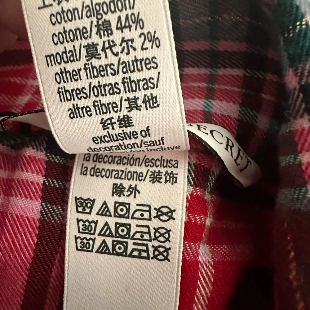 Victoria’s Secret holidays Plaid Red Women's Pajama Set Sz XL